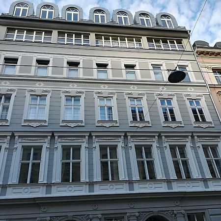 Gemuetliche Wohnung Nahe Zentrum Bécs Kültér fotó