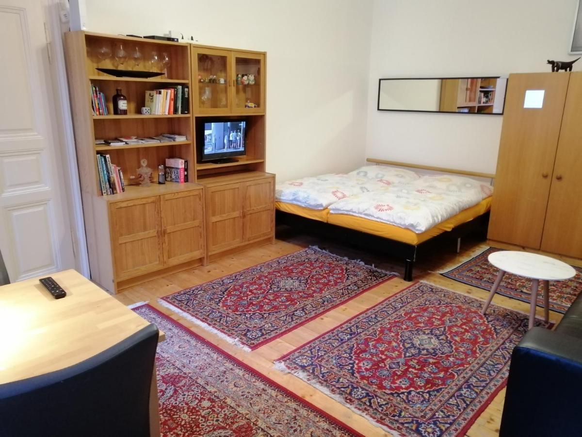 Gemuetliche Wohnung Nahe Zentrum Bécs Kültér fotó