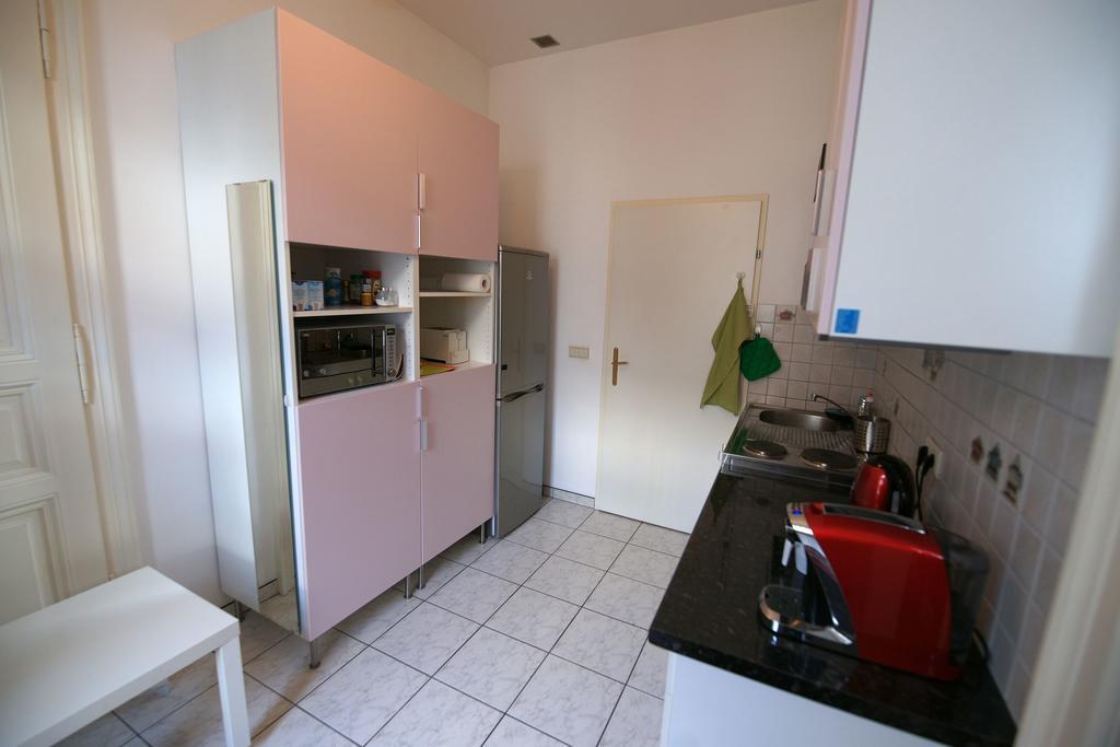 Gemuetliche Wohnung Nahe Zentrum Bécs Kültér fotó