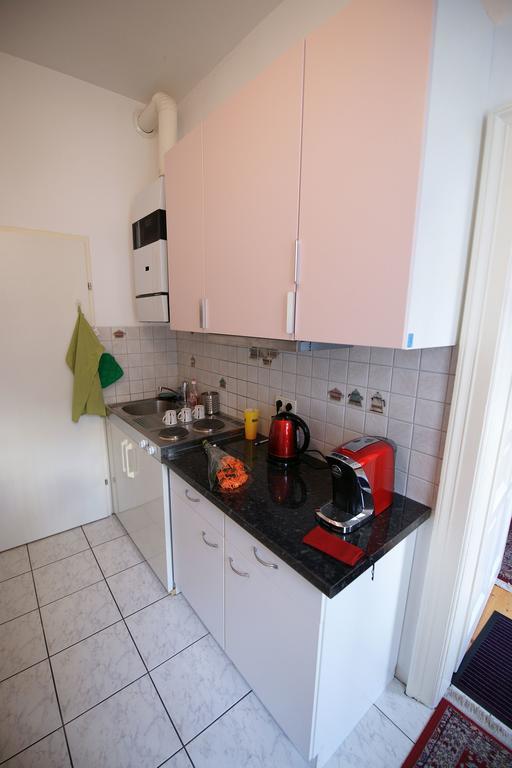 Gemuetliche Wohnung Nahe Zentrum Bécs Kültér fotó