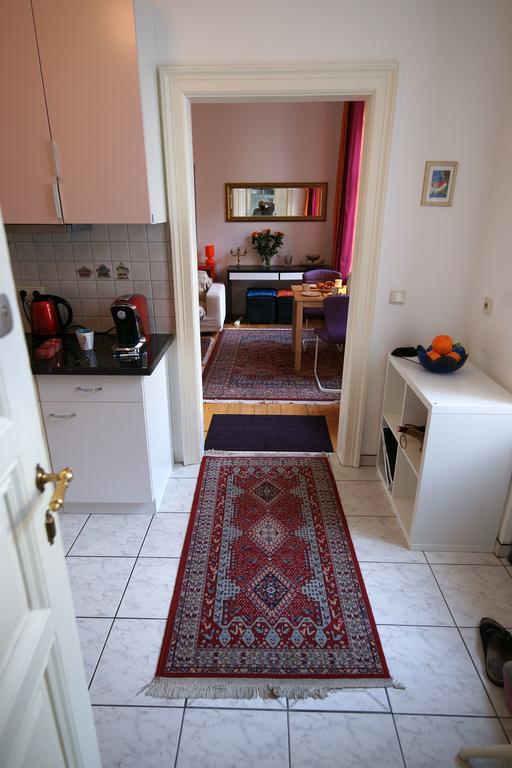 Gemuetliche Wohnung Nahe Zentrum Bécs Kültér fotó