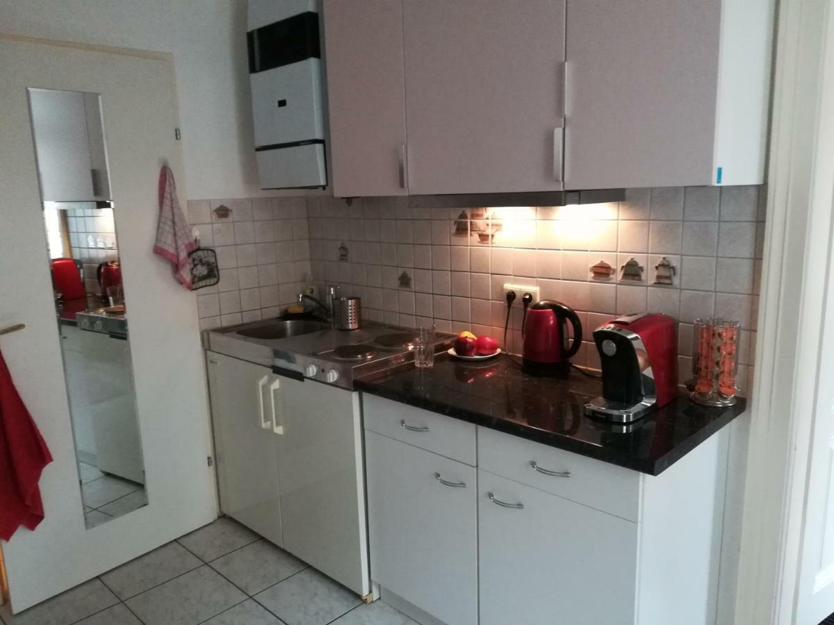 Gemuetliche Wohnung Nahe Zentrum Bécs Kültér fotó